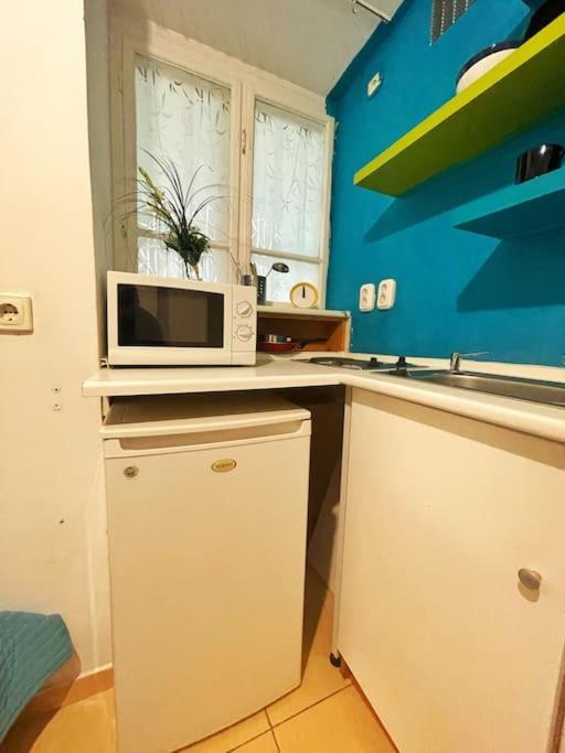 Budget Flat In The Center Budapeste Exterior foto